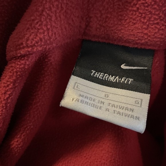 Vintage Nike half zip pullover Sweatshirt Embroidered silver tag size Large Red - Picture 8 of 9